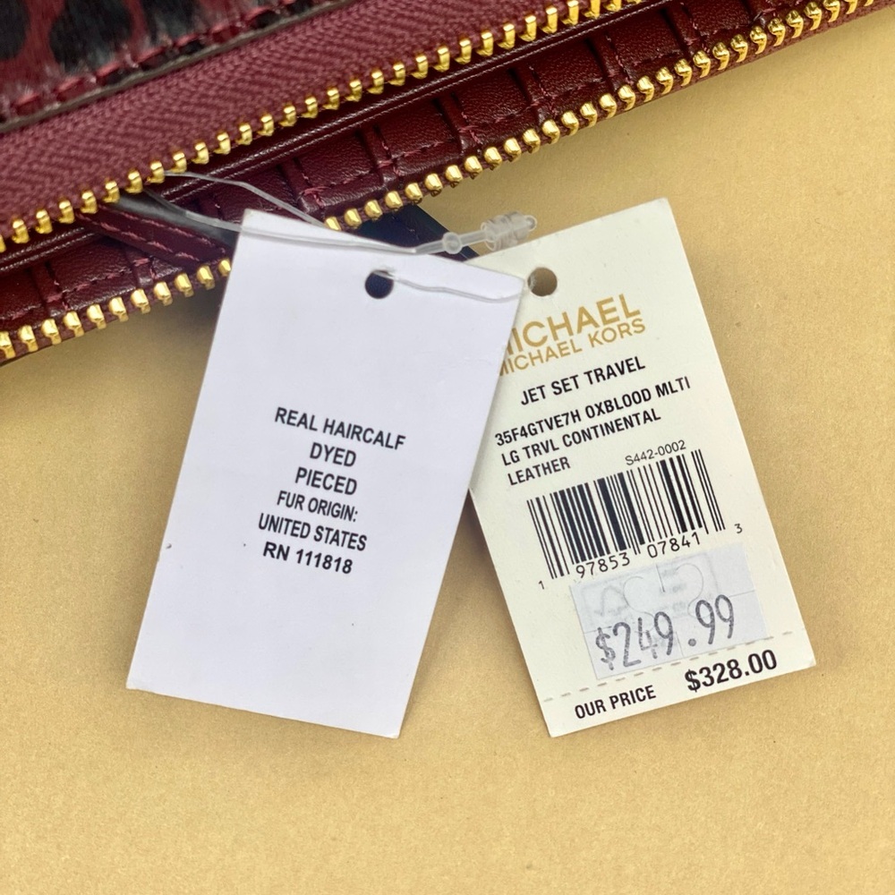 Michael Kors Leopard Print Large Continental Wallet - Picture 10 of 16